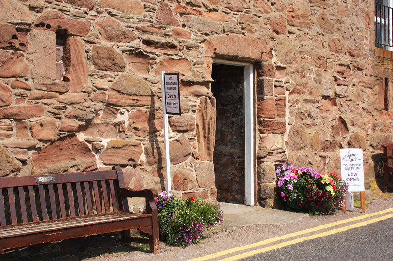 Outside the Tolbooth 1.jpg